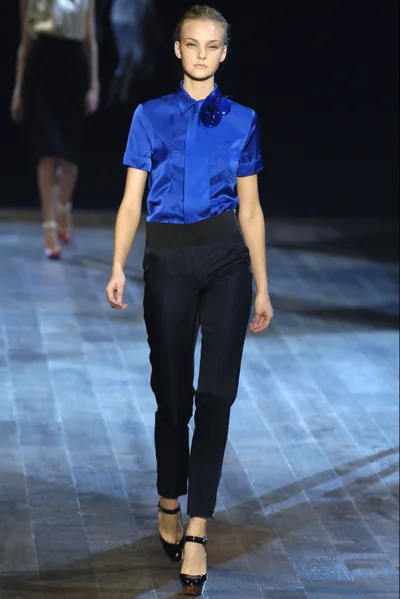 Look 17